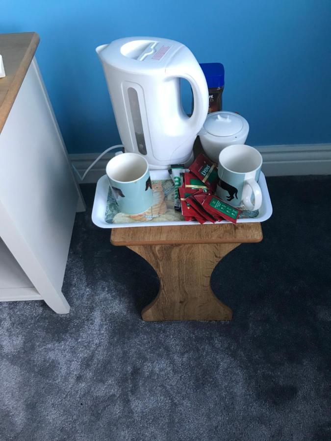 1 Luxurious Room In Family Home キラーニー エクステリア 写真